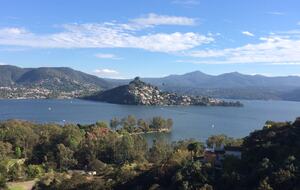 Villa Ganesh - Valle de Bravo, Mexico