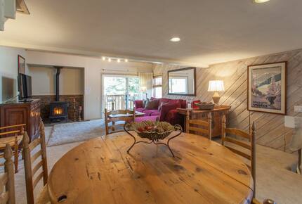 Snowcreek Retreat - Mammoth Lakes, California