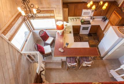 Snowcreek Retreat - Mammoth Lakes, California