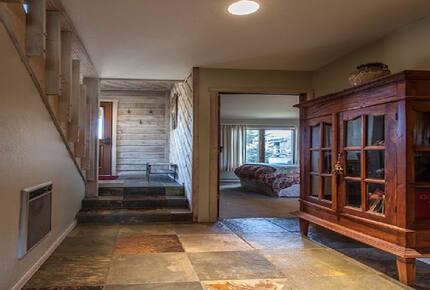 Snowcreek Retreat - Mammoth Lakes, California
