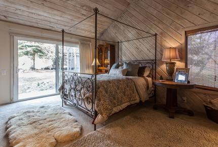Snowcreek Retreat - Mammoth Lakes, California