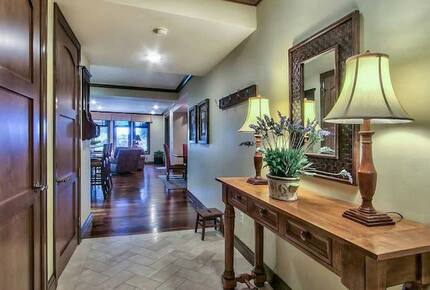 Lake Tahoe Living 1, Tonopalo – 3 Bedroom Residence (Sleeps 10) - Tahoe Vista, California