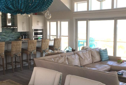 Oceanfront Home Among the Wild Horses - Outer Banks
