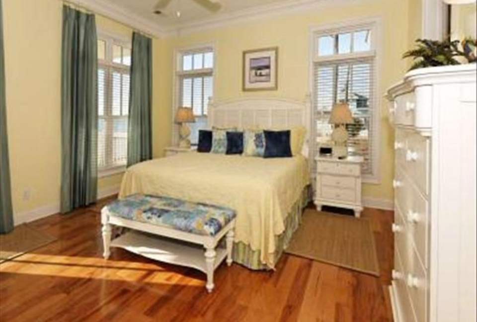 First Bedroom Suite-King