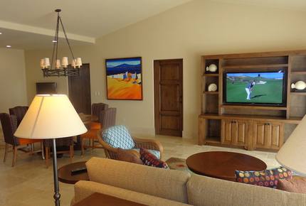 Diamante Lagoon Tower, Four Bedroom Penthouse