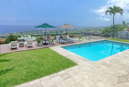 Stunning Views of the Kona Coast, close to attractions