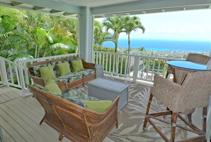 Stunning Views of the Kona Coast, close to attractions