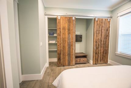 Dog Dayz Luxury Villa - Florida Panhandle - Panama City Beach, Florida