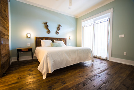 Dog Dayz Luxury Villa - Florida Panhandle - Panama City Beach, Florida