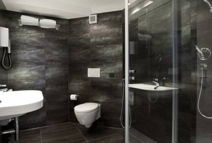 Hotel Internazionale Bellinzona (HS) - Bellinzona, Switzerland