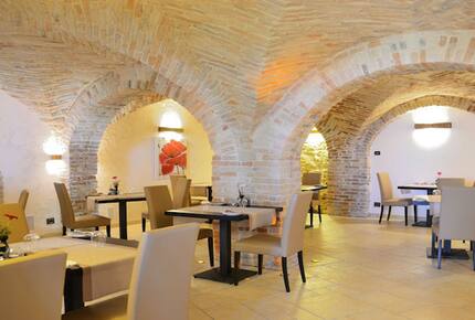 Hotel Leone (HS) - Montelparo, Italy