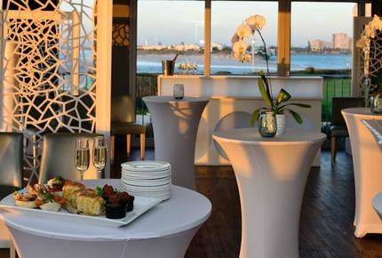Lagoon Beach Hotel & Apartments (HS) - Milnerton, South Africa