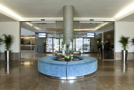 Lagoon Beach Hotel & Apartments (HS) - Milnerton, South Africa