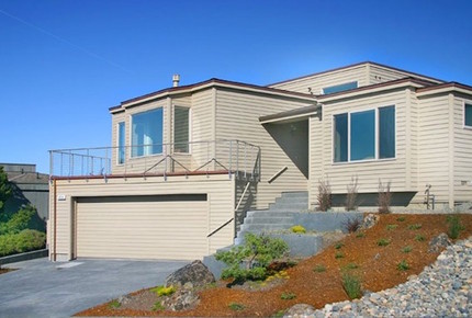 4 OR 5 NIGHT Stay at Royal Pacific - Close to San Francisco, Napa and Sonoma