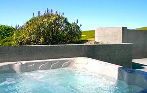 Royal Pacific - Close to San Francisco, Napa and Sonoma - Bodega Bay, California