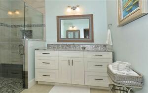 St. Armand's Canal-Front Paradise - Sarasota, Florida