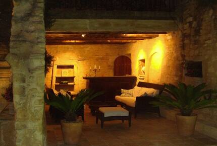 Castillon House - Castillon du Gard, France
