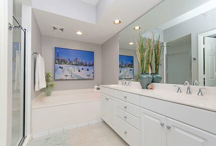 The Dunes - Awesome View & Resort Style Vacation - Naples, Florida