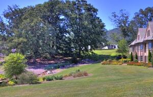 Walnut Cove Townhome - Arden, North Carolina