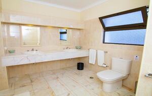 Casa Selatar - Quinta do Lago - Faro, Portugal