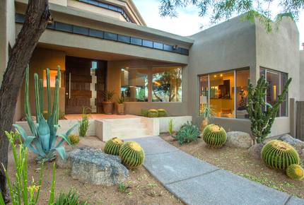 Contemporary Desert Mountain Home