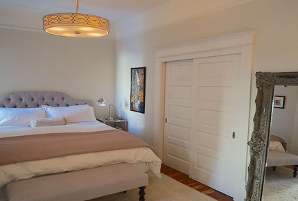 Sophisticated Victorian Flat Between Castro & Mission Dolores - San Francisco, California