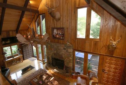 Sugar Grove Estate