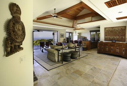 The Auamo Compound at Hokuli'a