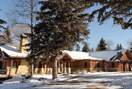 Luxury Family Home on the Roaring Fork River