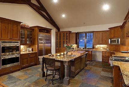 Luxury Family Home on the Roaring Fork River - Aspen, Colorado