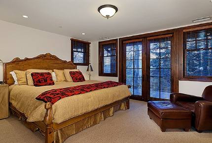 Luxury Family Home on the Roaring Fork River - Aspen, Colorado