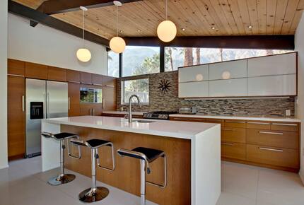 Palm Springs Mid-Century Gem with Spectacular Views! - Palm Springs, California