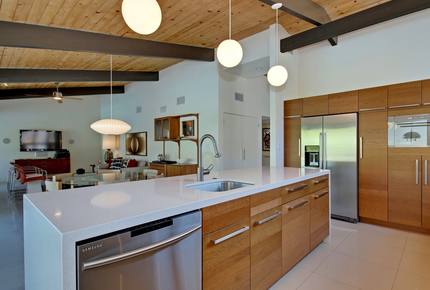 Palm Springs Mid-Century Gem with Spectacular Views! - Palm Springs, California