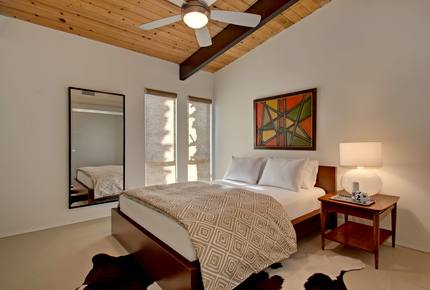 Palm Springs Mid-Century Gem with Spectacular Views! - Palm Springs, California