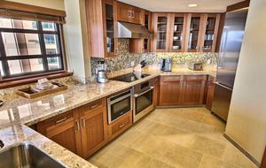 4 Nights at Hyatt Kaanapali Beach - Lahaina, Maui, Hawaii