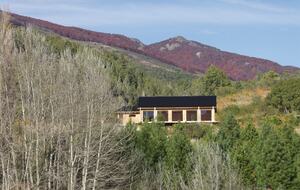 Ranch House on 880-acre Ranch in Argentine Lake District - Villa Lago Rivadavia, Argentina