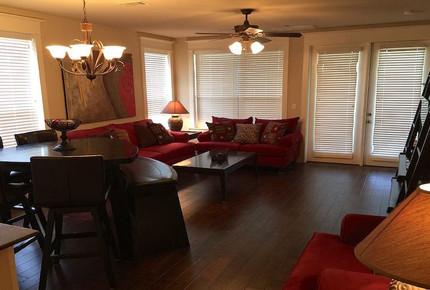 Lake Travis Villa - Hollows Resort