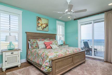 The Veranda- Upscale, Private Gulf Front Beach Home - Gulf Shores, Alabama