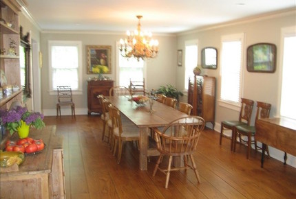 Elegant Country Estate - Newtown, Connecticut