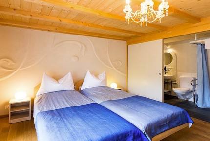 Luxury Swiss Alpine Chalet - Ringgenberg, Switzerland