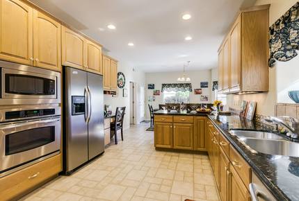Gorgeous Home Nestled in the Pines of the Country Club - Flagstaff, Arizona
