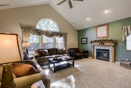 Gorgeous Home Nestled in the Pines of the Country Club - Flagstaff, Arizona