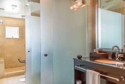 Ocean Front Penthouse 09 Private Rooftop Jacuzzi - Miami Beach/South Beach, Florida