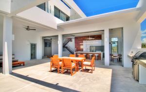 White Villa - Exquisite Modern Luxury Island Villa - Providenciales, Turks and Caicos Islands