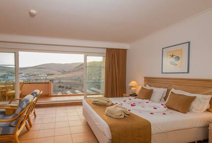 Vila Baleira Hotel (HS)