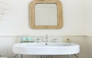 Charming Victorian Sag Harbor Residence - Sag Harbor, New York