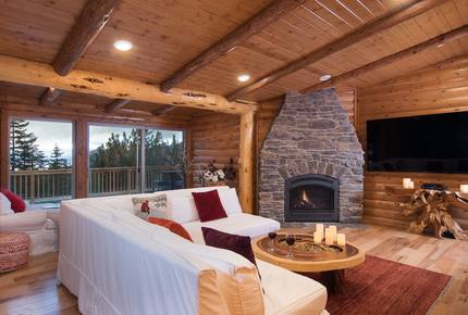 Lake Tahoe's Treehouse - Stateline, Nevada