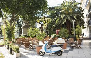 Distinguished Recoleta Neighborhood - Buenos Aires, Argentina