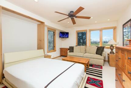 Teton Pines Ski and Golf Luxury Home - Jackson Hole - Wilson, Wyoming