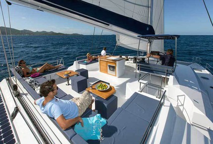 TradeWinds 70ft 5 Cabin Crewed Catamaran Flagship Class – St. Vincent and The Grenadines Sailing Vacation